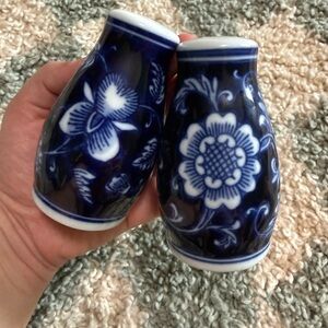 PIER 1 Mandarin Cobalt Blue & White Salt & Pepper Shakers Porcelain 3.5" Tall